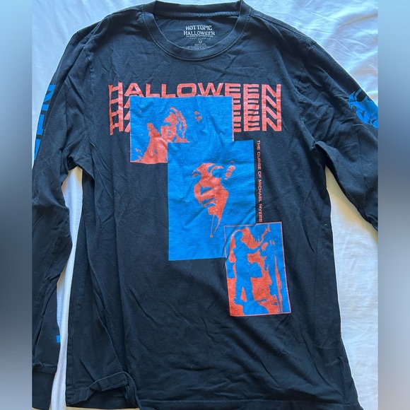 Hot Topic Halloween Long-Sleeve T-Shirt Medium - Picture 1 of 4